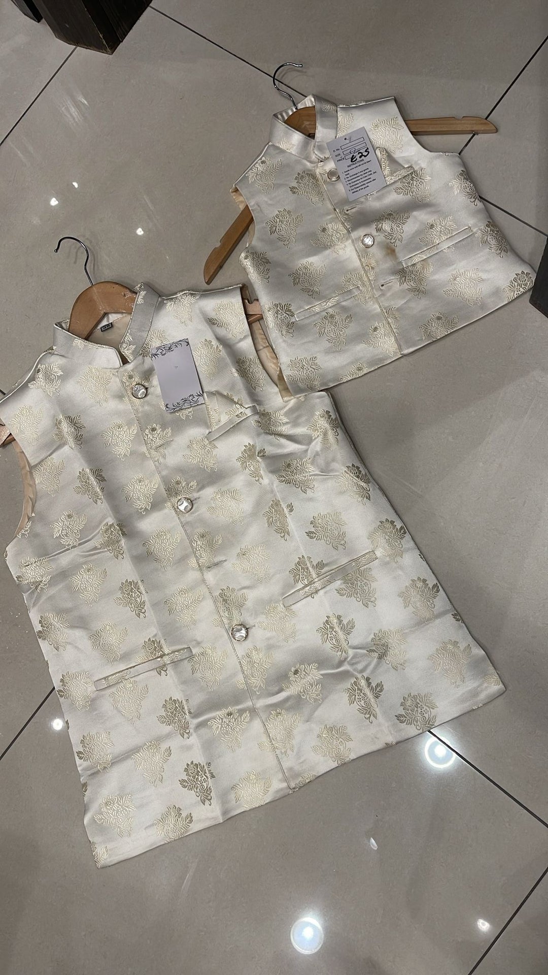 JACQUARD SILK FLORAL PRINT WAISTCOAT CW14