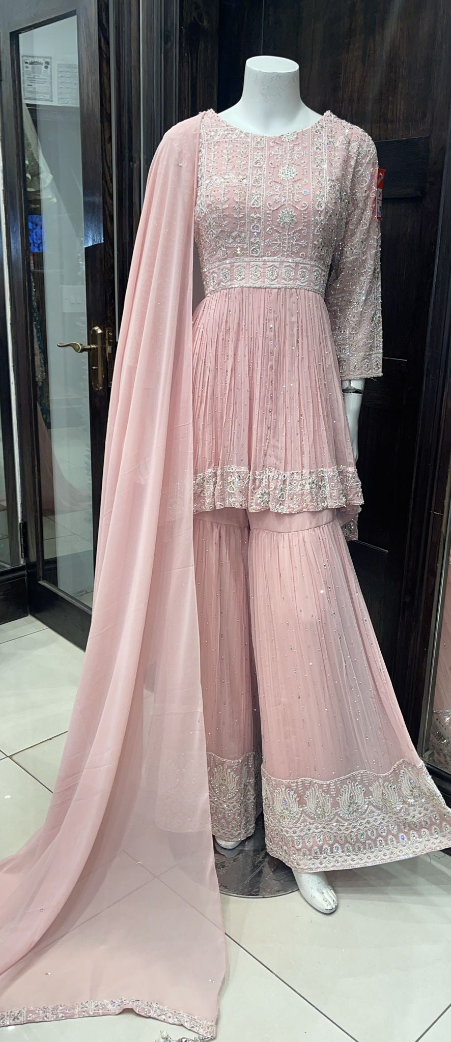 EMBROIDERED GEORGETTE SHARARA 3 PIECE SUIT 0179A