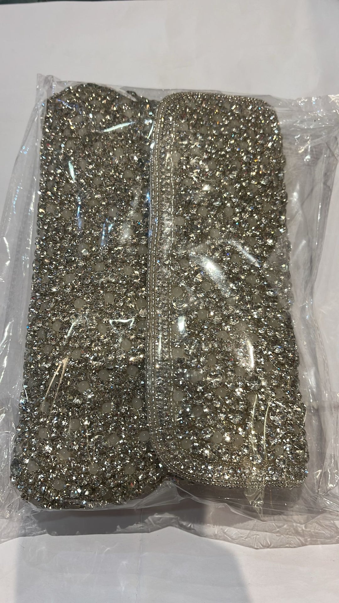 STONE & PEARL HAND EMBELLISHED CLUTCH BAG CC04