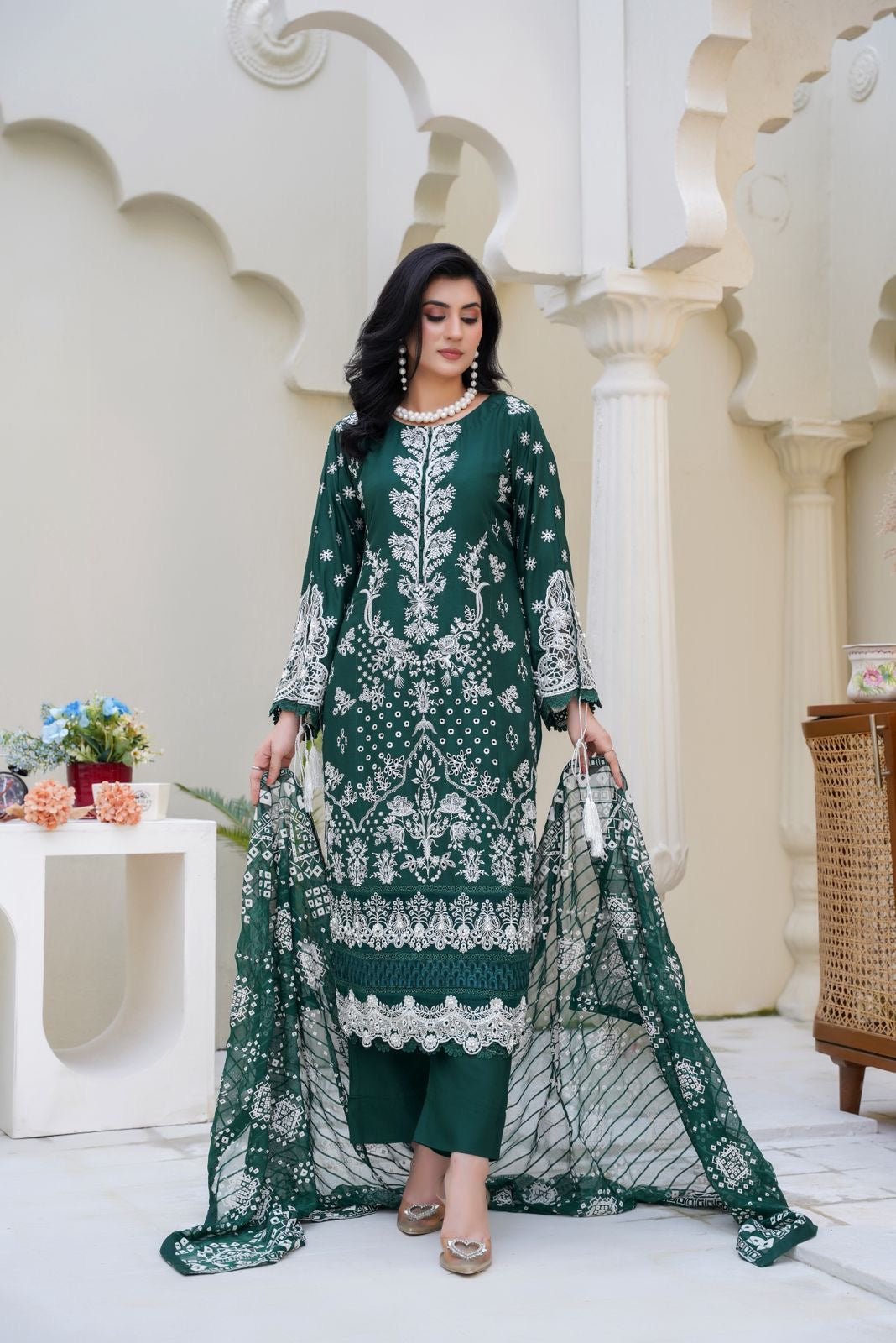 1148C - Embroidered Linen 3 Piece suit