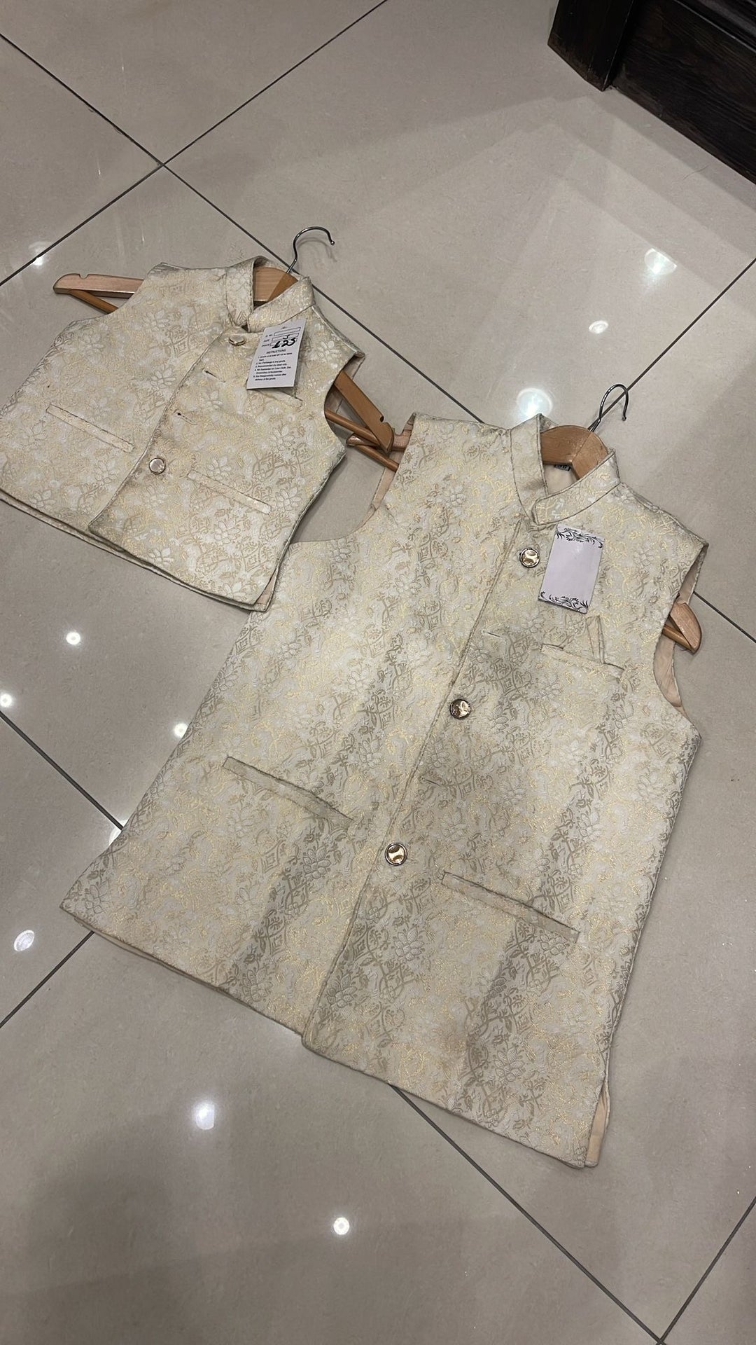 JACQUARD SILK WAISTCOAT CW18