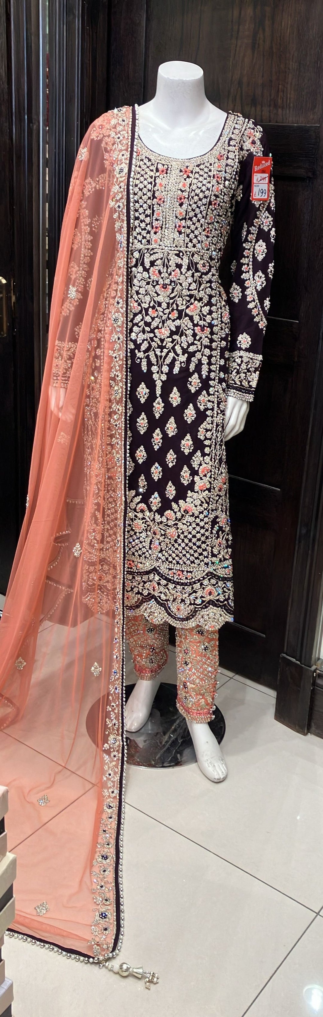 HEAVY EMBROIDERED & EMBELLISHED 3 PIECE SUIT 141B
