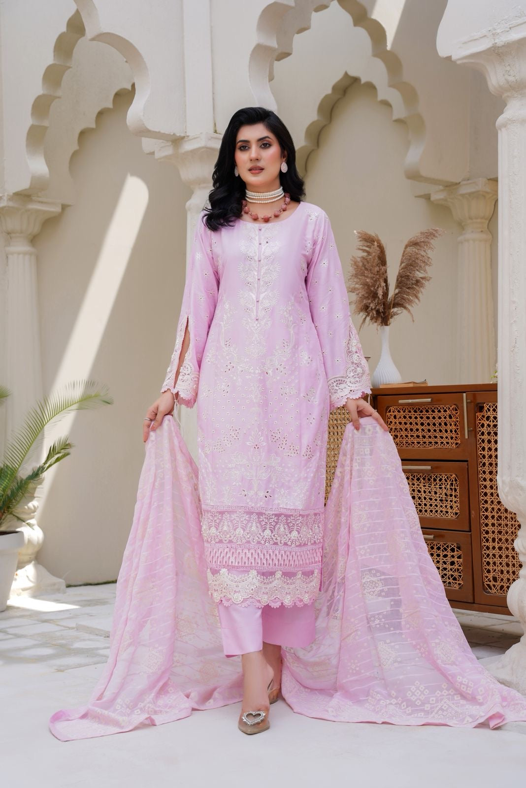 1148A - Embroidered Linen 3 Piece suit
