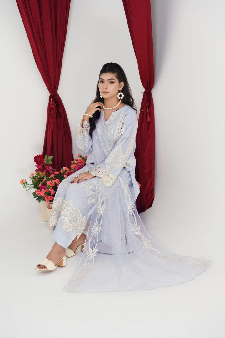 1147A - Embroidered Linen 3 Piece suit
