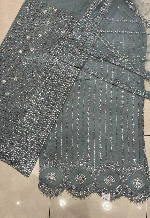 HEAVILY EMBROIDERED 4 PIECE SUIT UNSTITCHED 3/5NUS0a