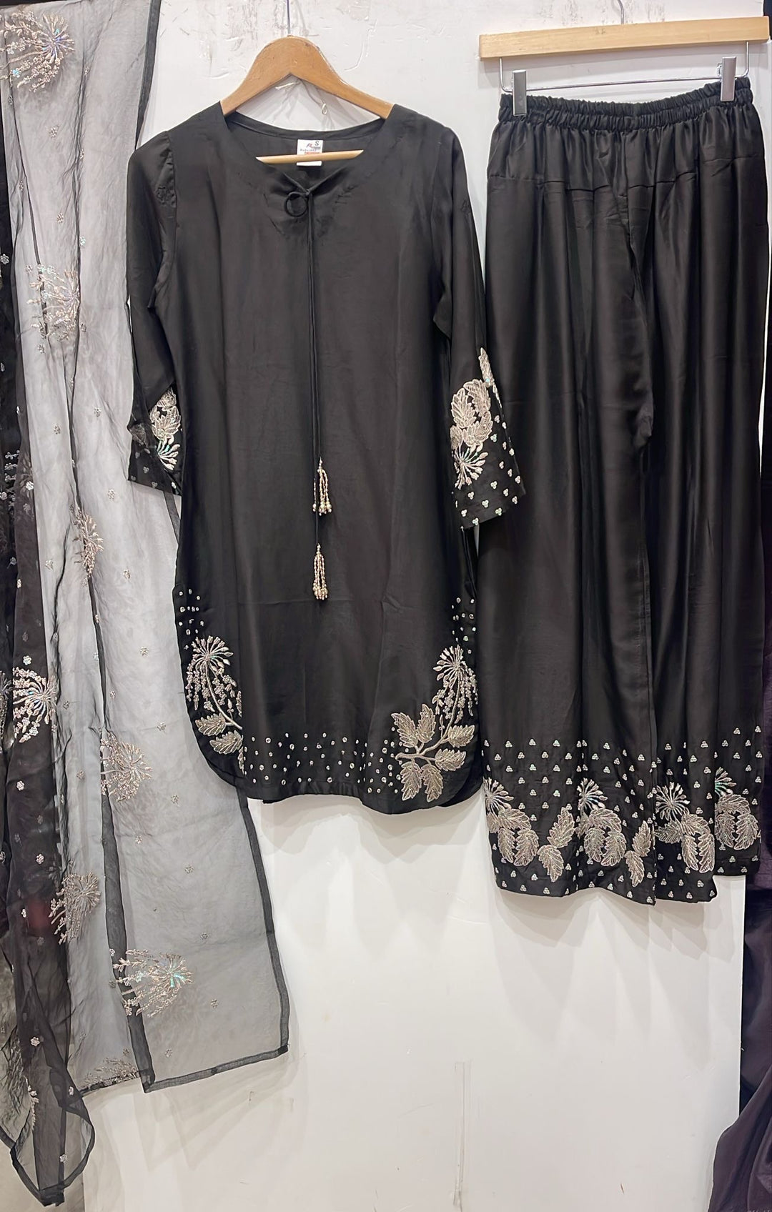 1179A - Black Embroidered Viscose 3 Piece suit