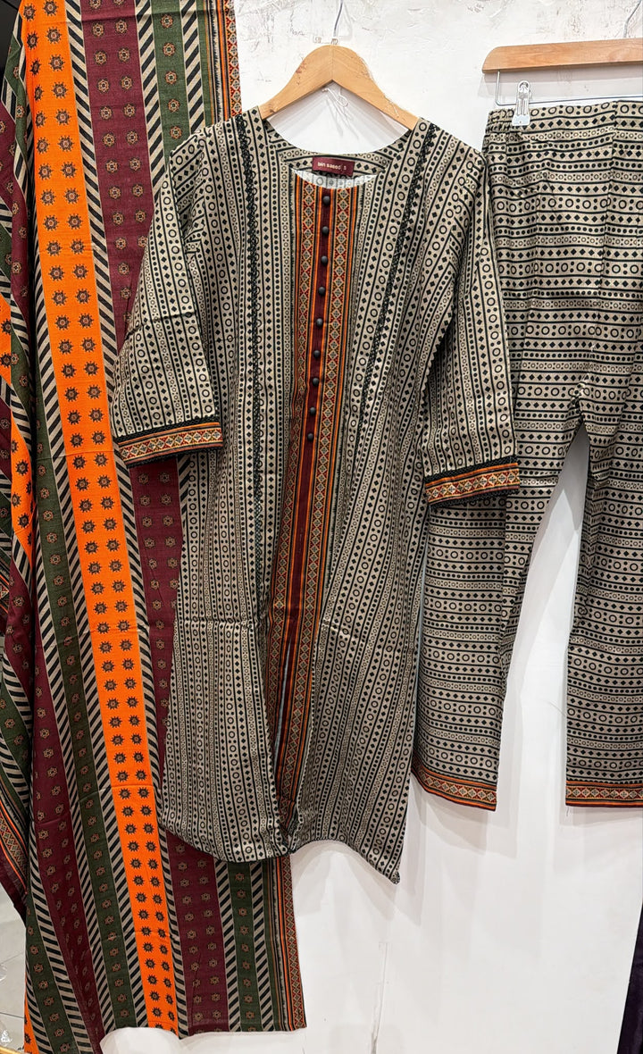 KBS02 Bin Saeed Soft Winter Khadder 3-Piece Suit - East meets west clothing 