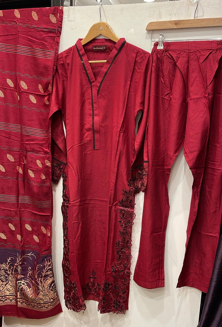 DL01- RED DHANAK LINEN EMBROIDERED SUIT