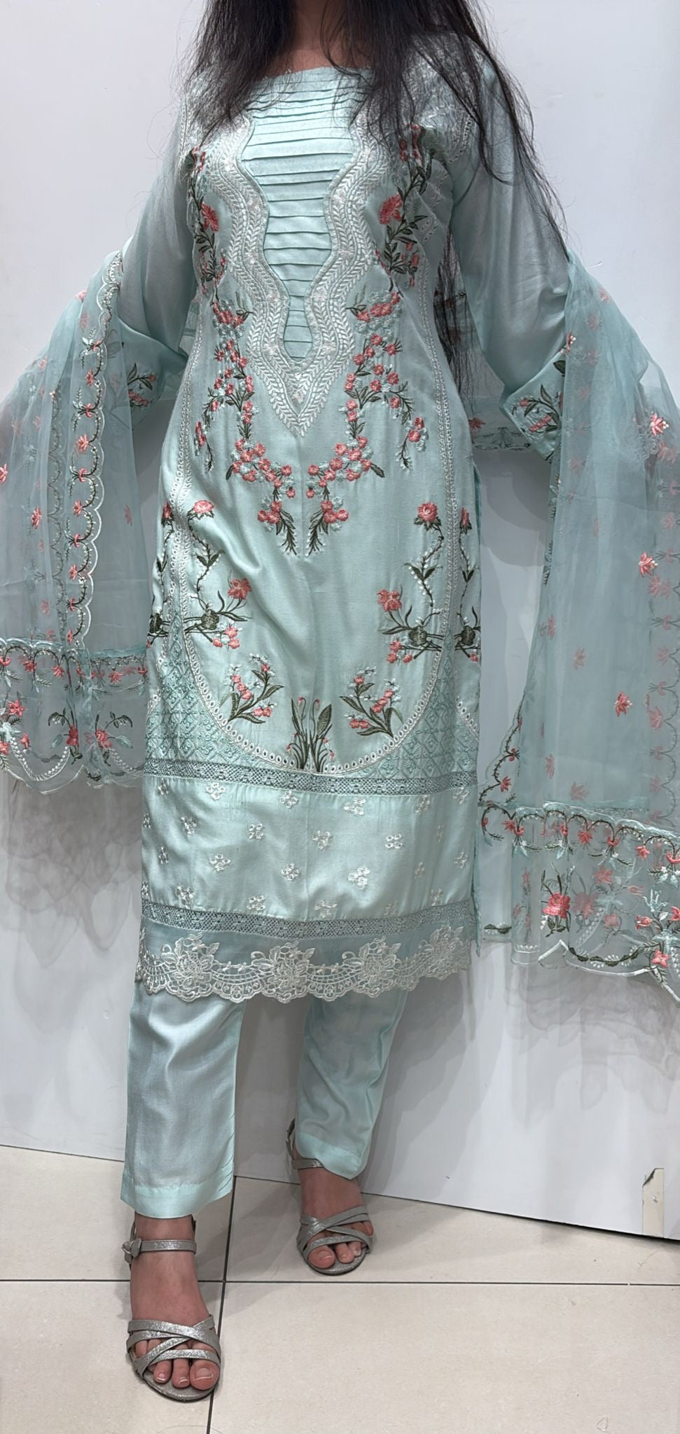 085D- EMBROIDERED LINEN 3 PIECE SUIT