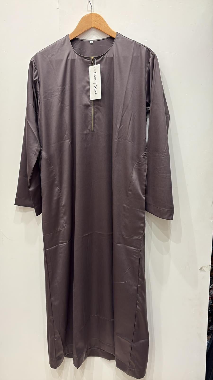 JM425- MEN'S SATIN OMANI THOBE/JUBBA