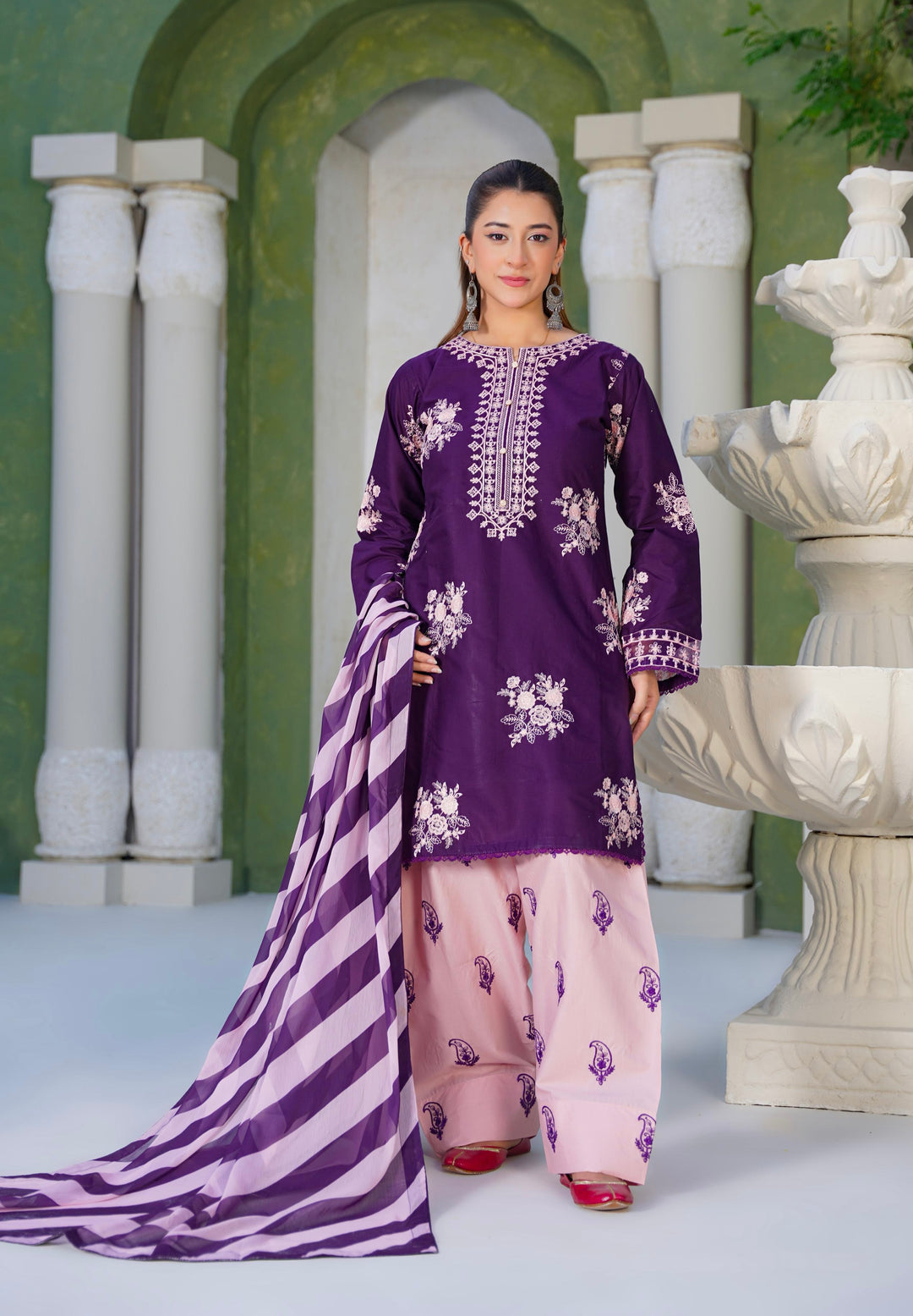 1189A - Embroidered cotton Farshi shalwar 3 piece suit