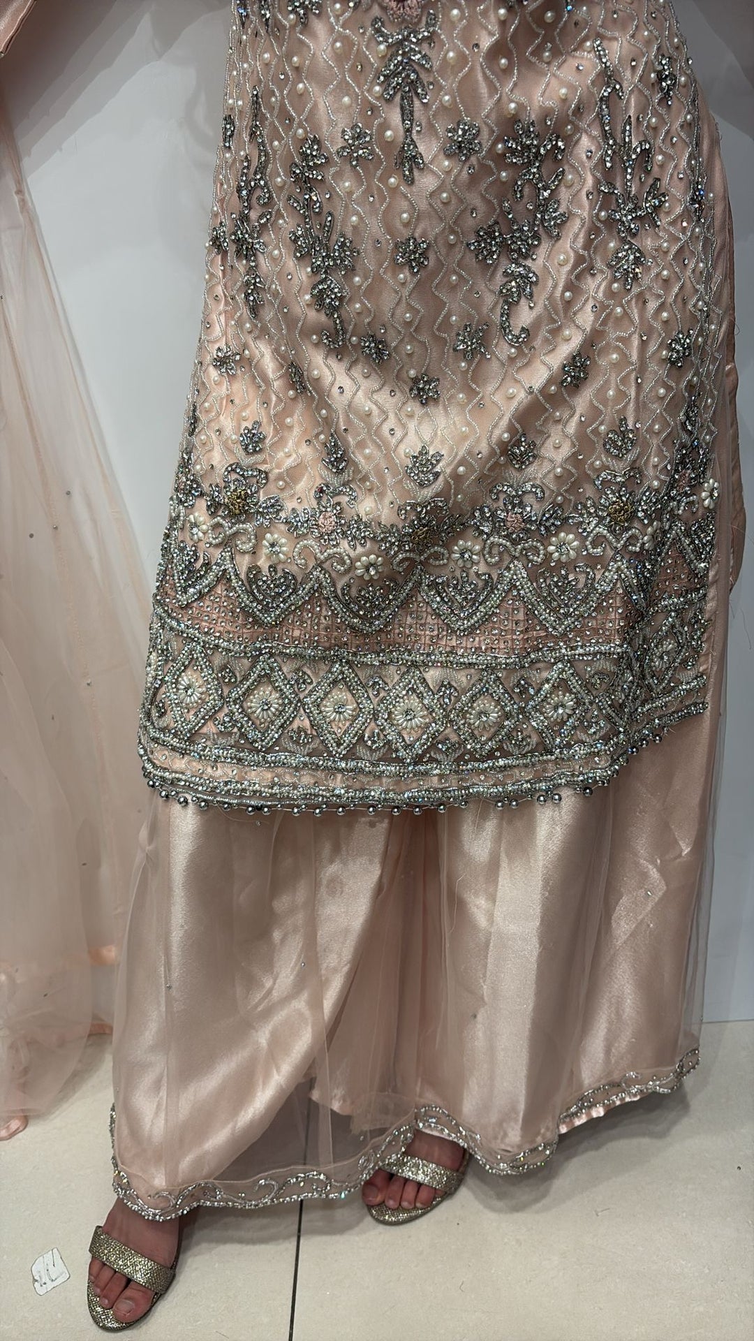 EMBROIDERED NET SHARARA SUIT 0192B
