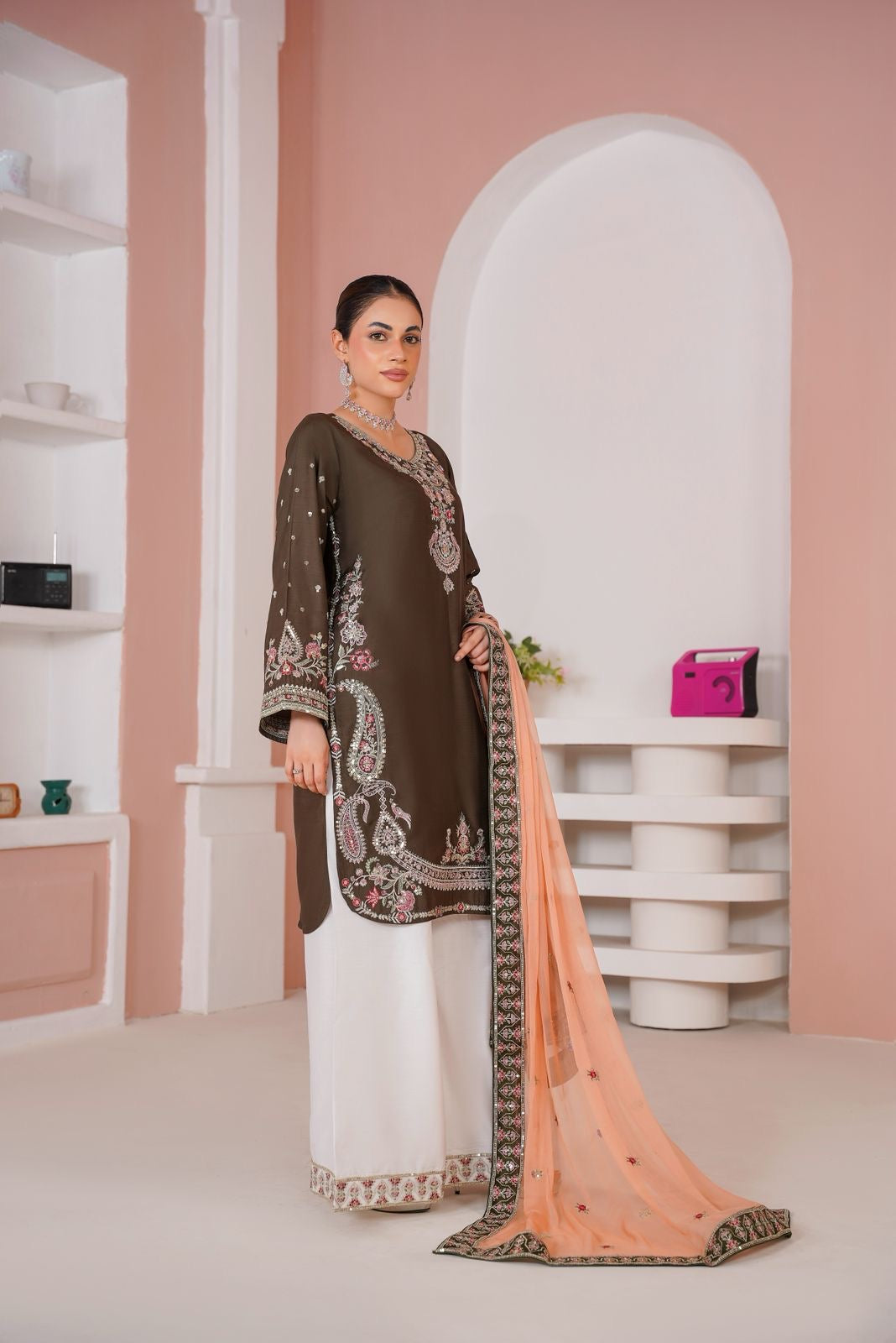 368A - BROWN VISCOSE EMBROIDERED PAKISTANI SUIT WITH CHIFFON DUPATTA