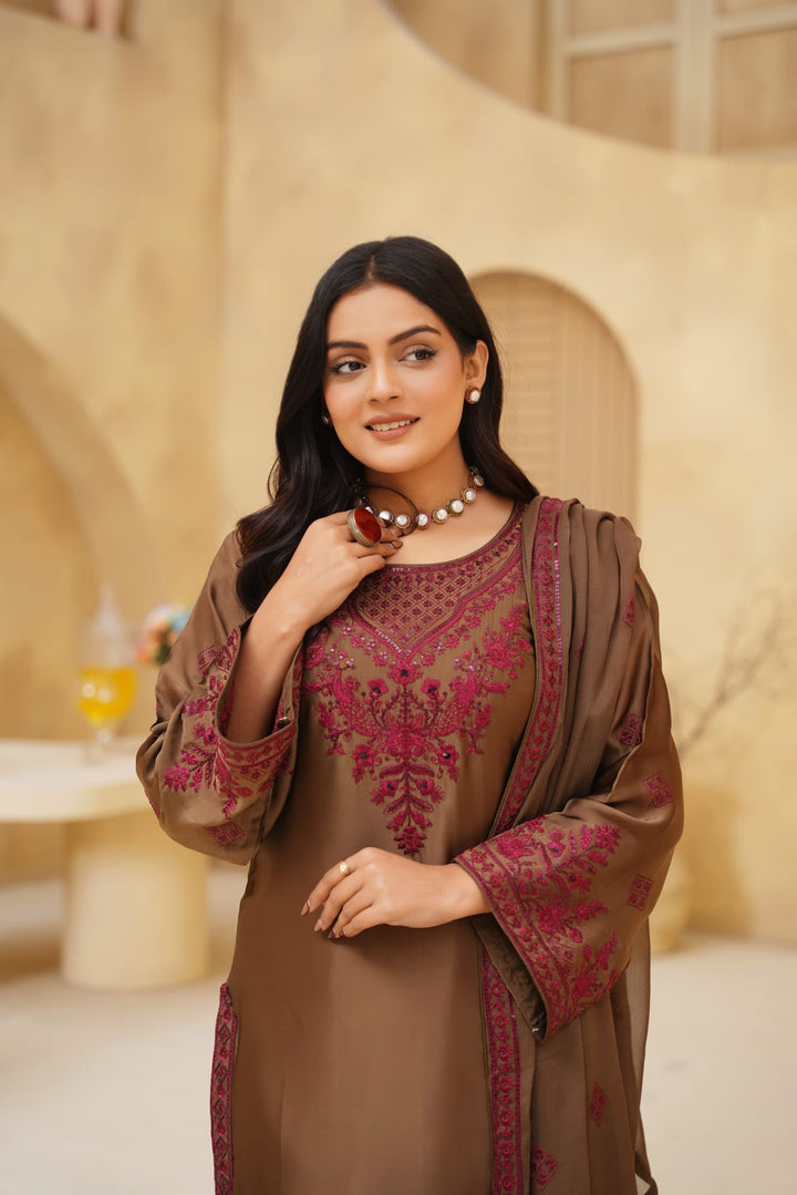 AG20B - AGHA NOOR EMBROIDERED SILK 3 PIECE SUIT