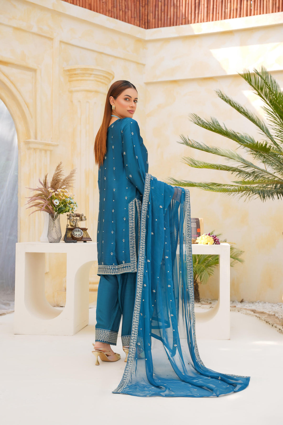 FN05 - Farshi Shalwar Silk Embroidered Suit