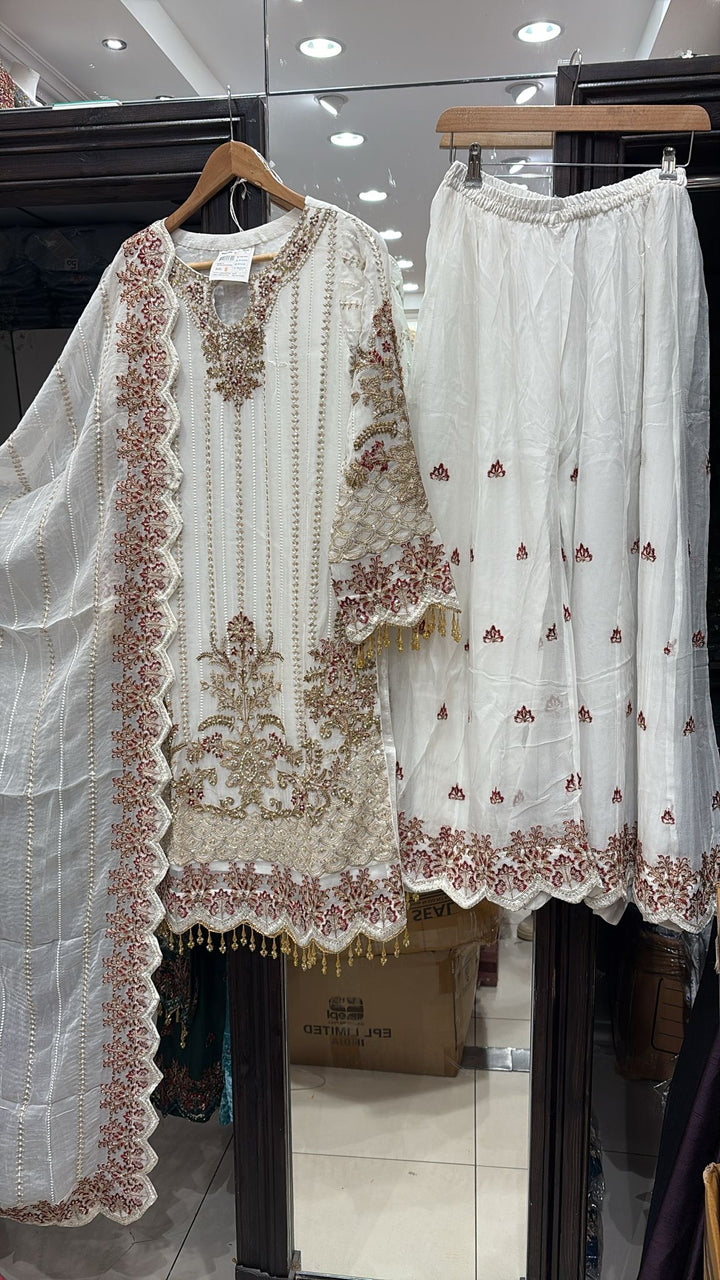 334D - OFF-WHITE CHIFFON EMBROIDERED SUIT