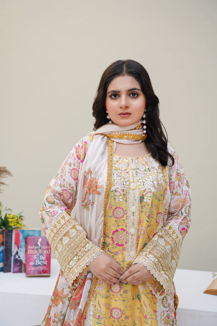 1161A - Embroidered Linen 3 Piece suit