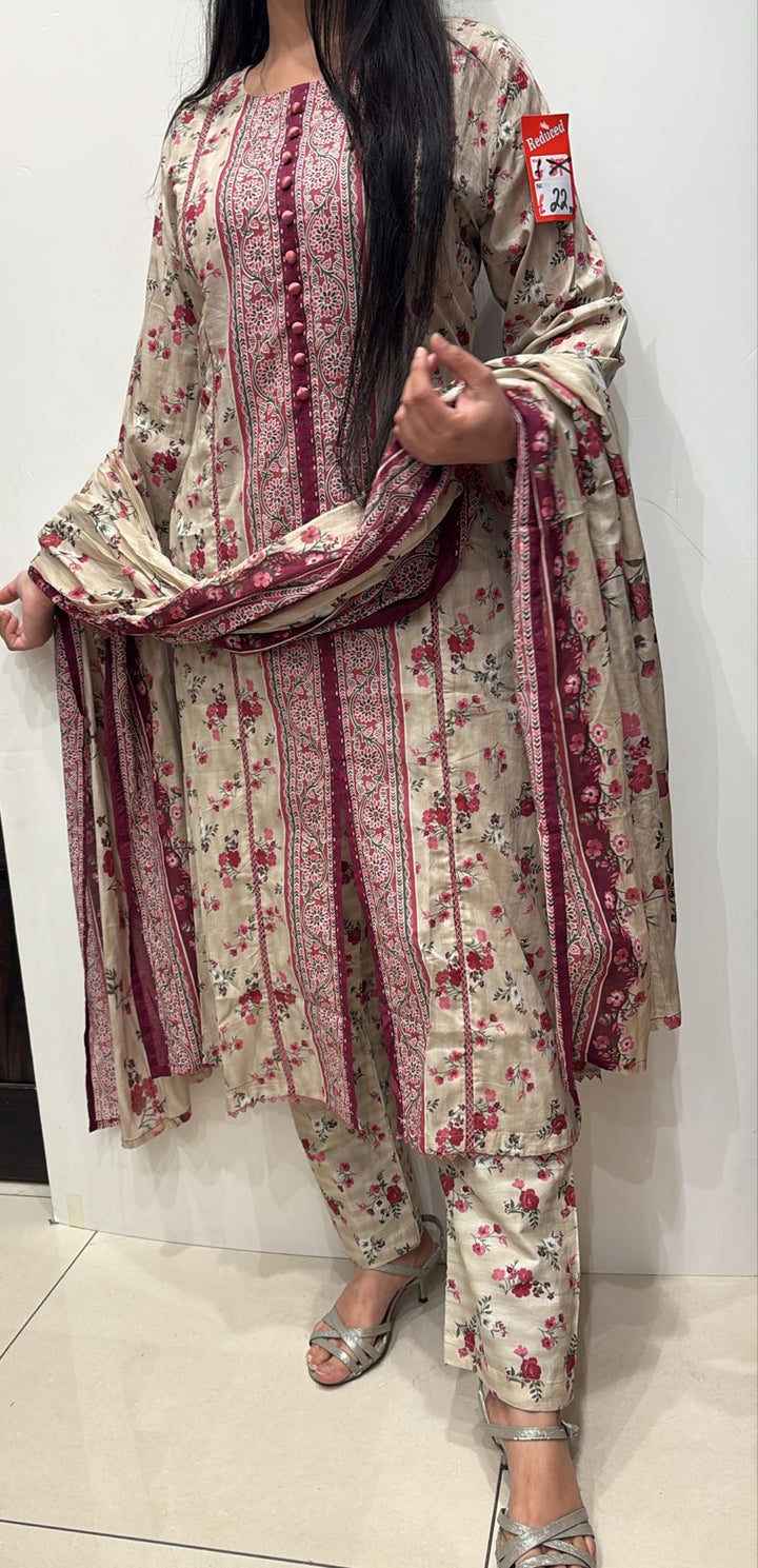NBS04- Bin Saeed Lawn Print 3 Piece Suit