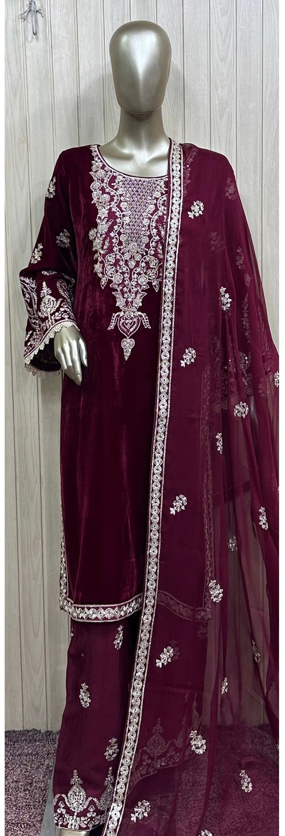 MAROON EMBROIDERED VELVET SUIT NV61A