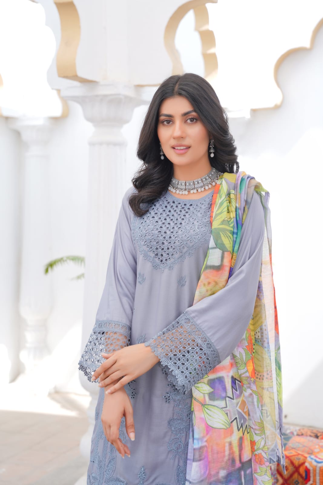 LP07B - GREY EMBROIDERED LINEN 3 PIECE SUIT