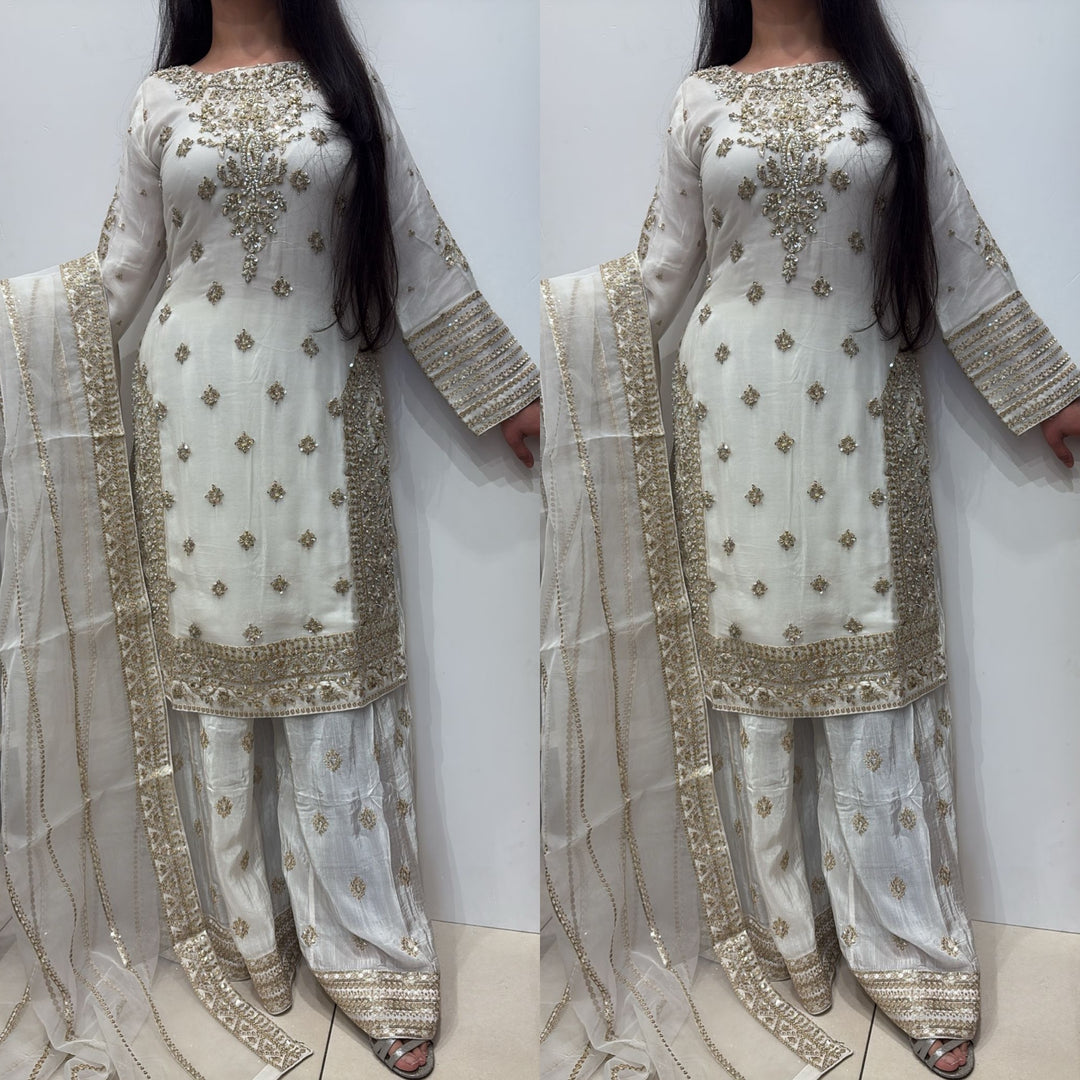 363B- OFF-WHITE CHIFFON EMBROIDERED 3 PIECE SUIT