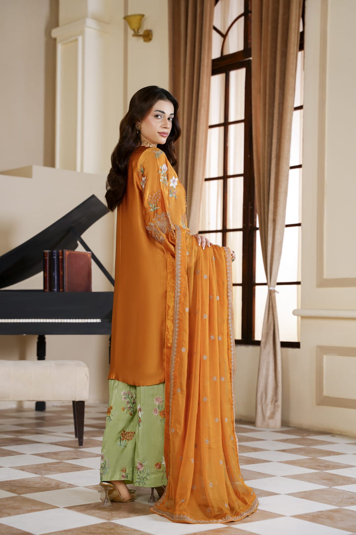 333E - Embroidered Shamoz Silk 3 Piece Suit - East meets west clothing 