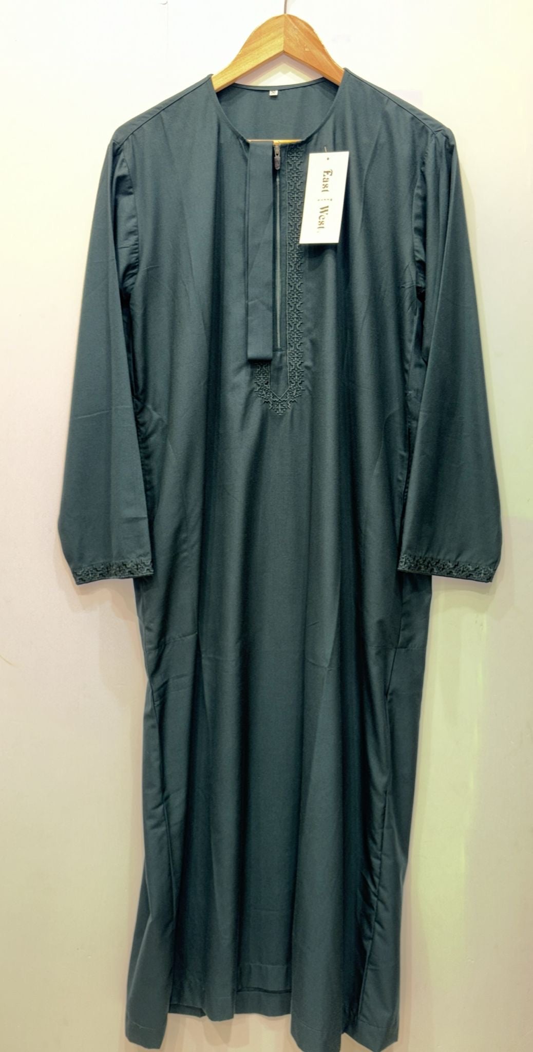 JM428- MEN'S OMANI THOBE/JUBBA