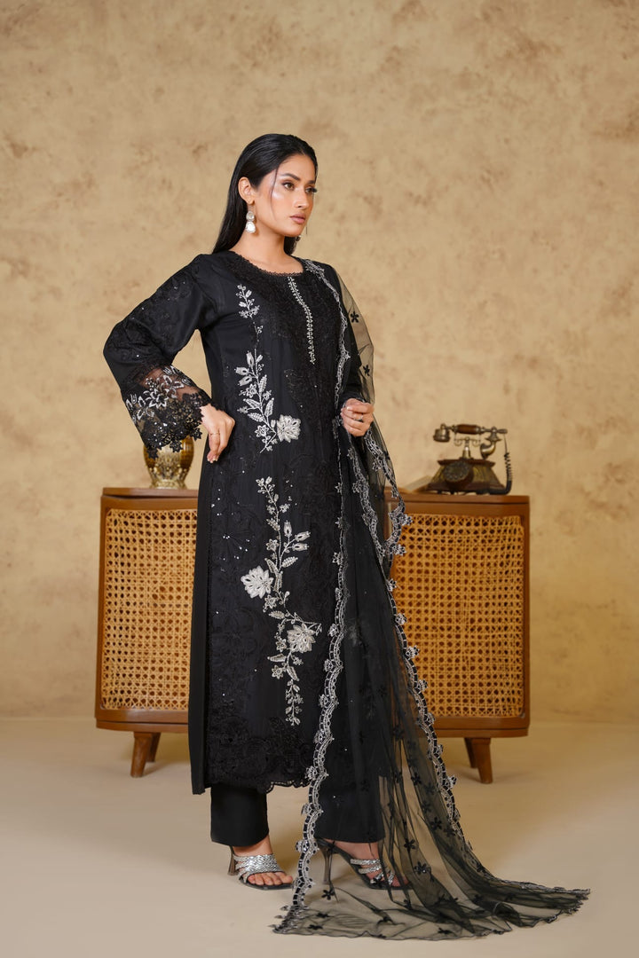 1149A - Black Embroidered Linen 3 Piece suit