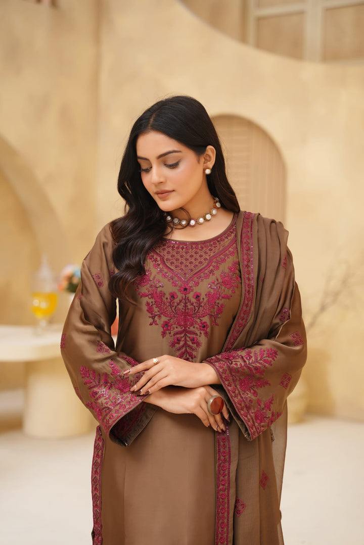 AG20B - AGHA NOOR EMBROIDERED SILK 3 PIECE SUIT