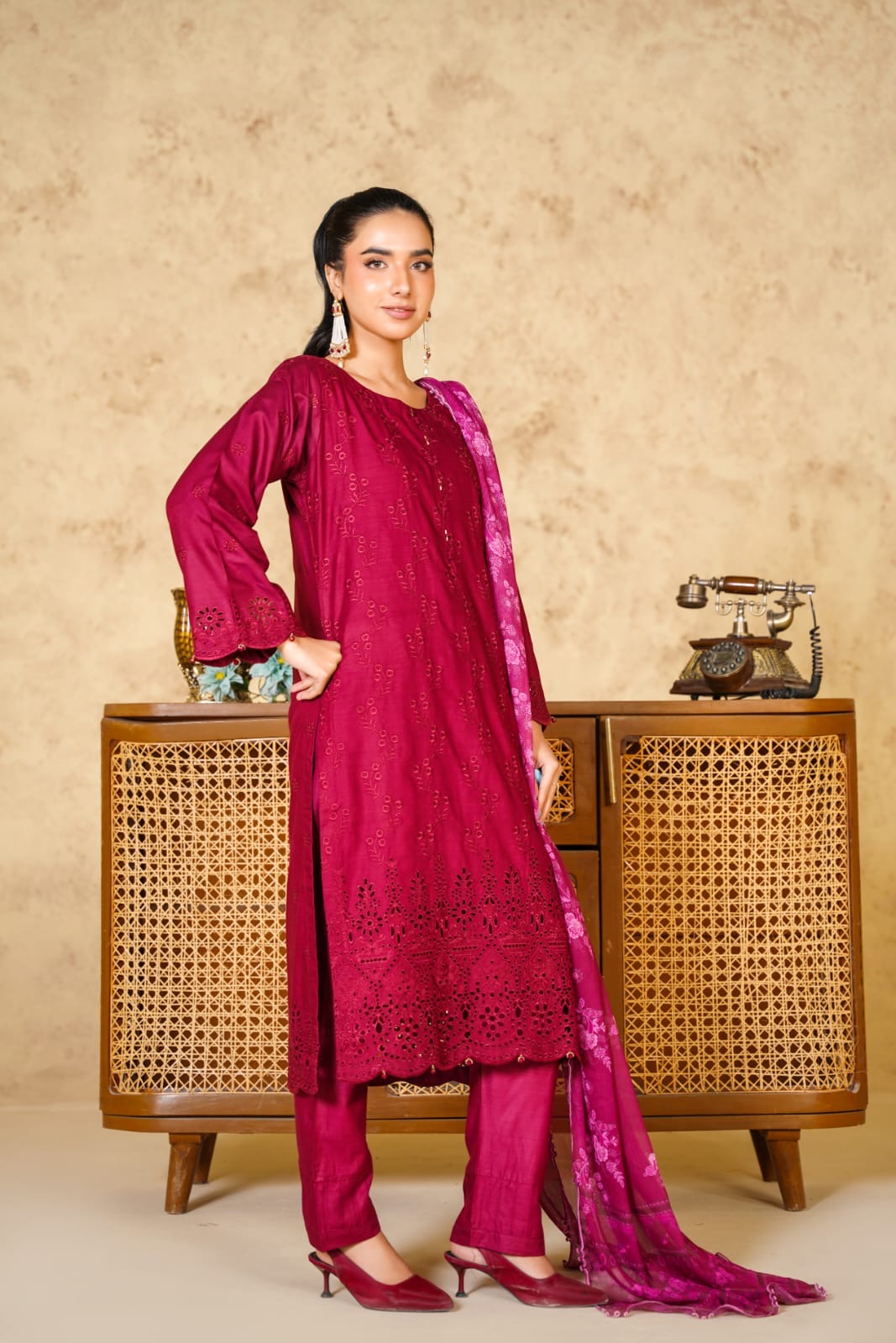 1167F- RED LINEN CHIKANKARI 3 PIECE SUIT