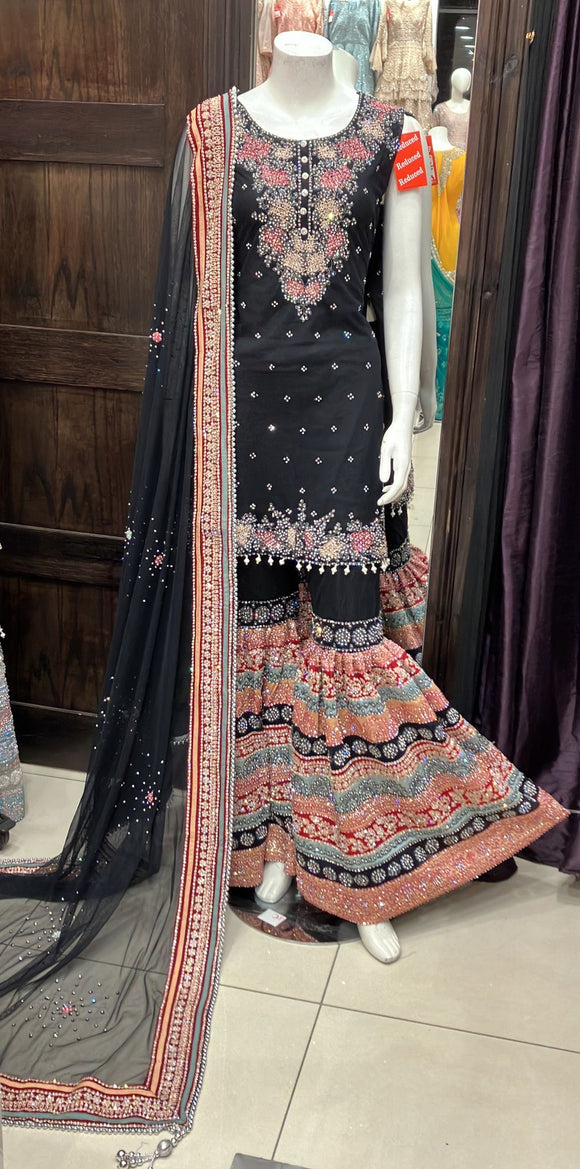 HEAVILY EMBROIDERED GHARARA SUIT 0172D