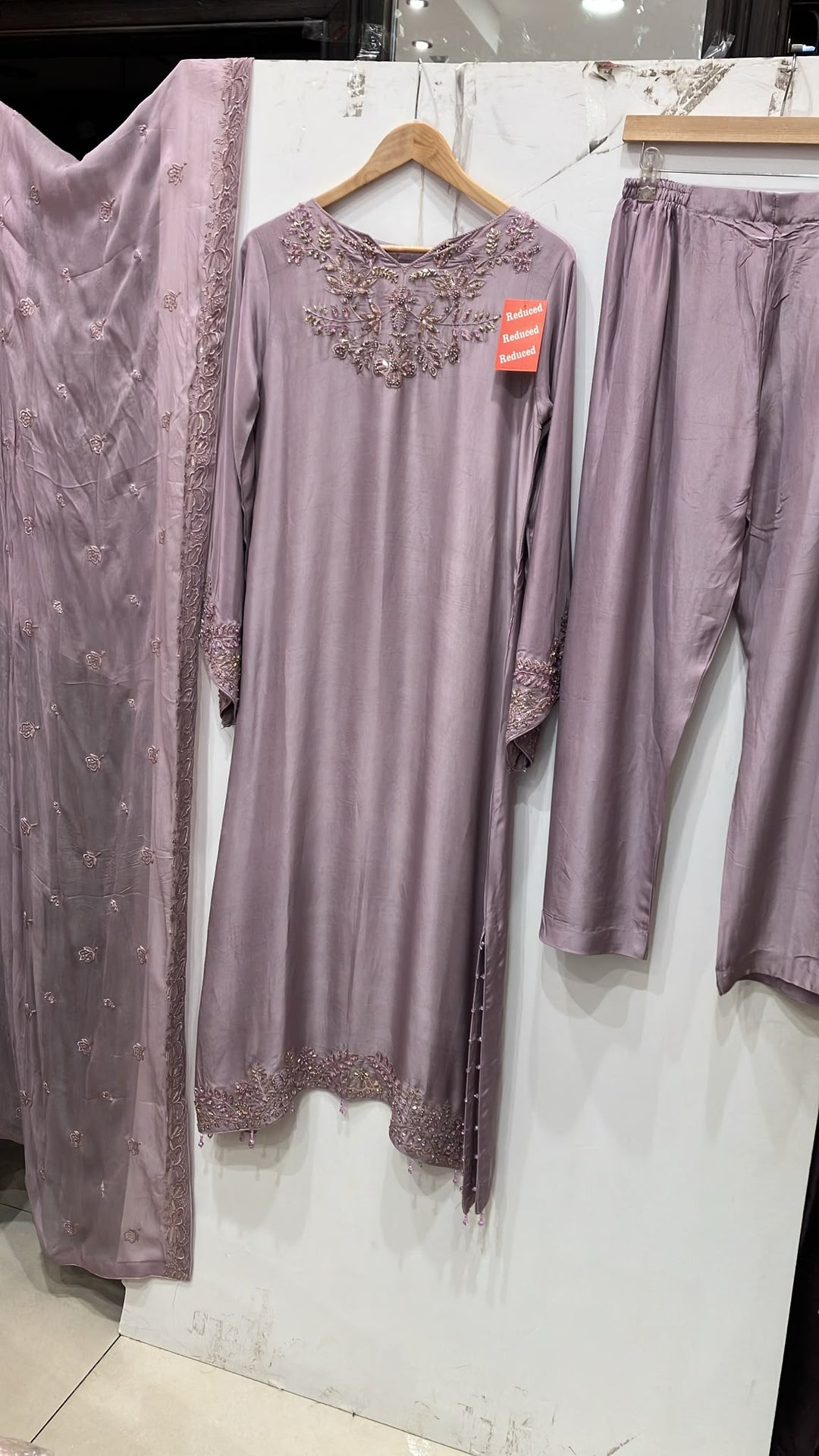 Zc2842a - Lavender Tussle Silk Adda Work Kaftan Style Suit