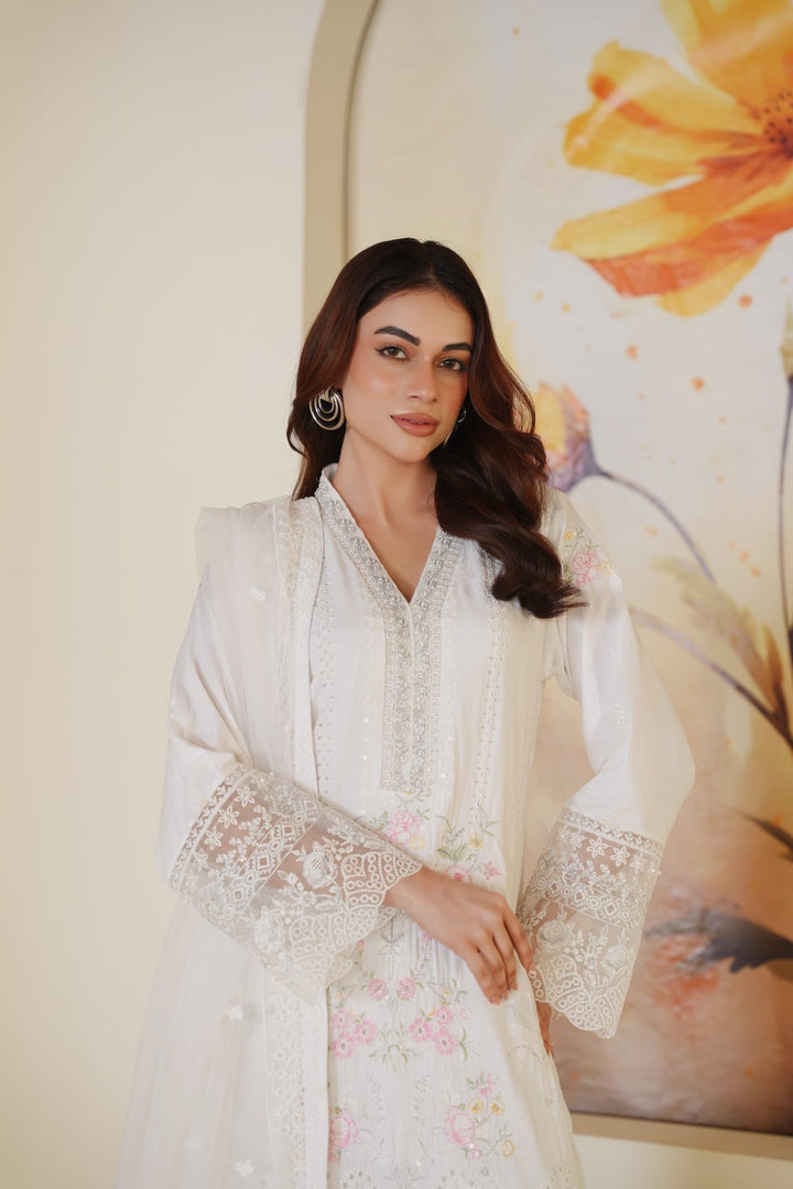 1165C - White Embroidered Linen Chikankari 3 Piece suit