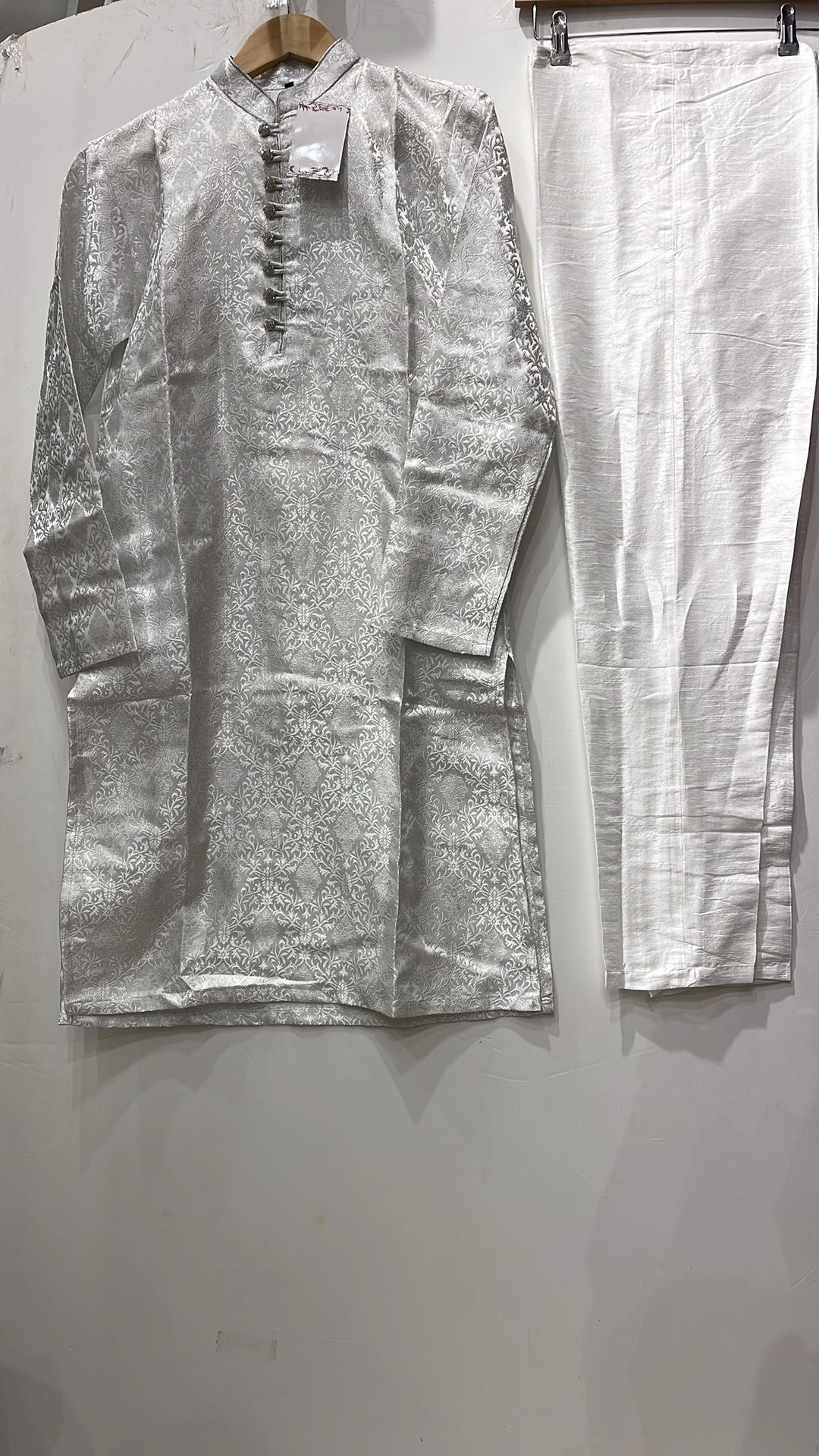 JN611c - Jacquard Silk kameez set for Men & Boys