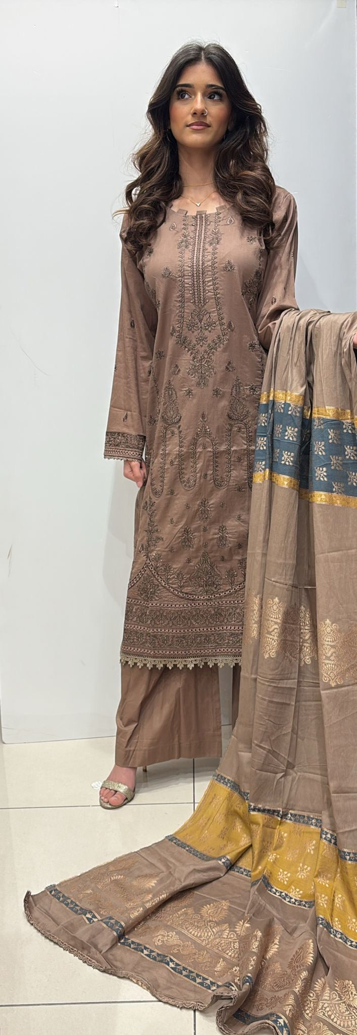 CBRO1 - FAWN BEIGE EMBROIDERED COTTON 3 PIECE SUIT JACQUARD BROSHA DUPATTA