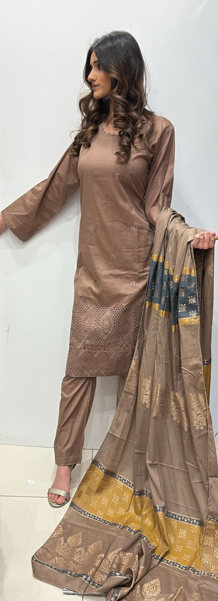 DBR04 - FAWN BEIGE EMBROIDERED COTTON SUIT JACQUARD DUPATTA
