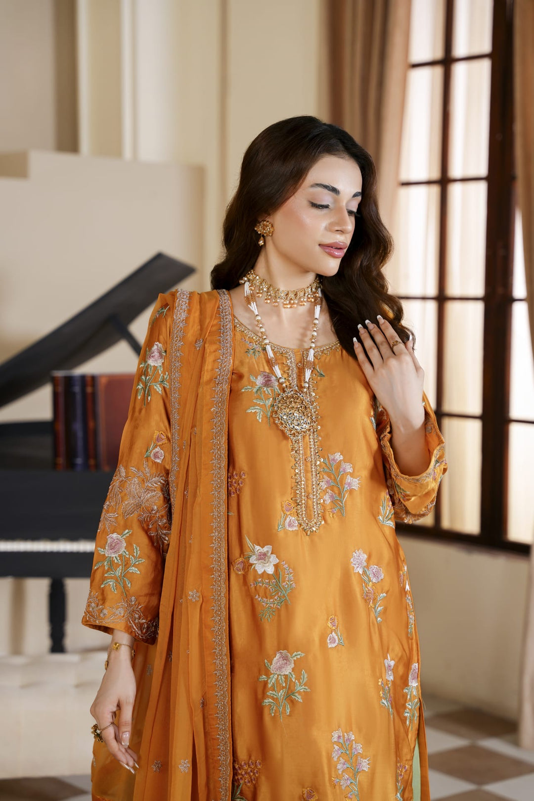 333E - Embroidered Shamoz Silk 3 Piece Suit - East meets west clothing 