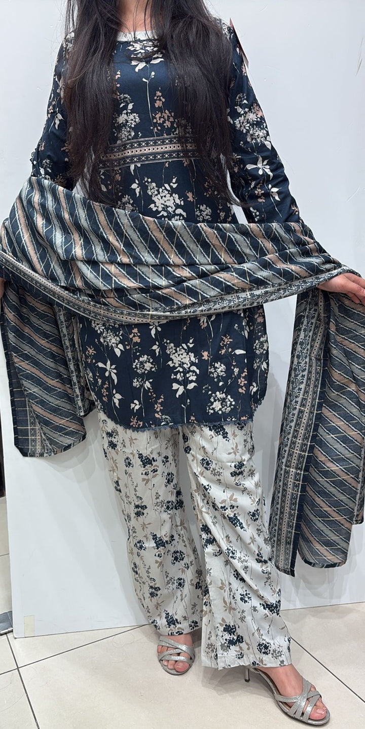 NL04 - Lawn Print 3 Piece Suit