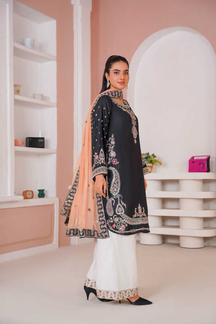 368B - BLACK VISCOSE EMBROIDERED PAKISTANI SUIT WITH CHIFFON DUPATTA