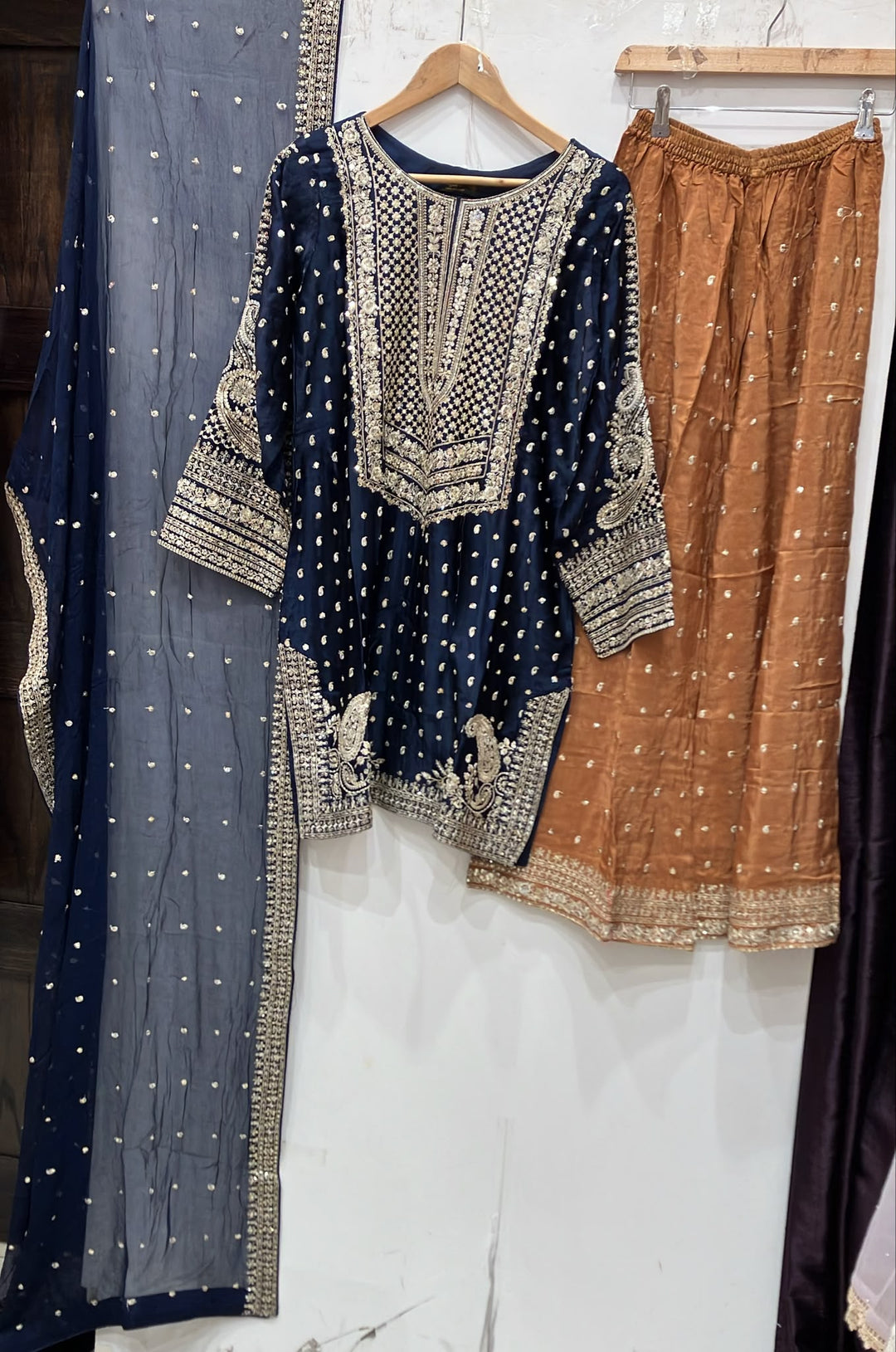 333D - Embroidered Shamoz Silk 3 Piece Suit