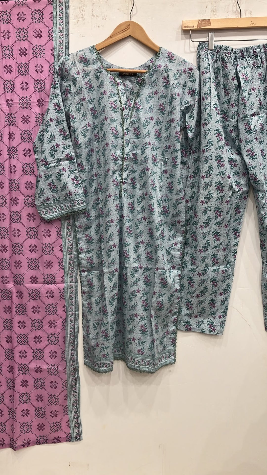 BN04 - LAWN PRINT 3 PIECE SUIT