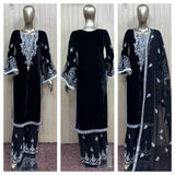 BLACK EMBROIDERED VELVET SUIT NV61C