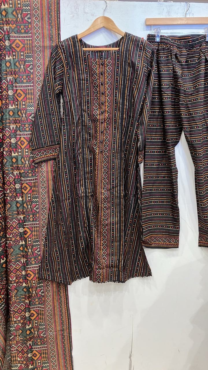 BS08 - BIN SAEED LAWN PRINT 3 PIECE SUIT