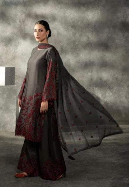 AG18A - AGHA NOOR EMBROIDERED SILK 3 PIECE SUIT