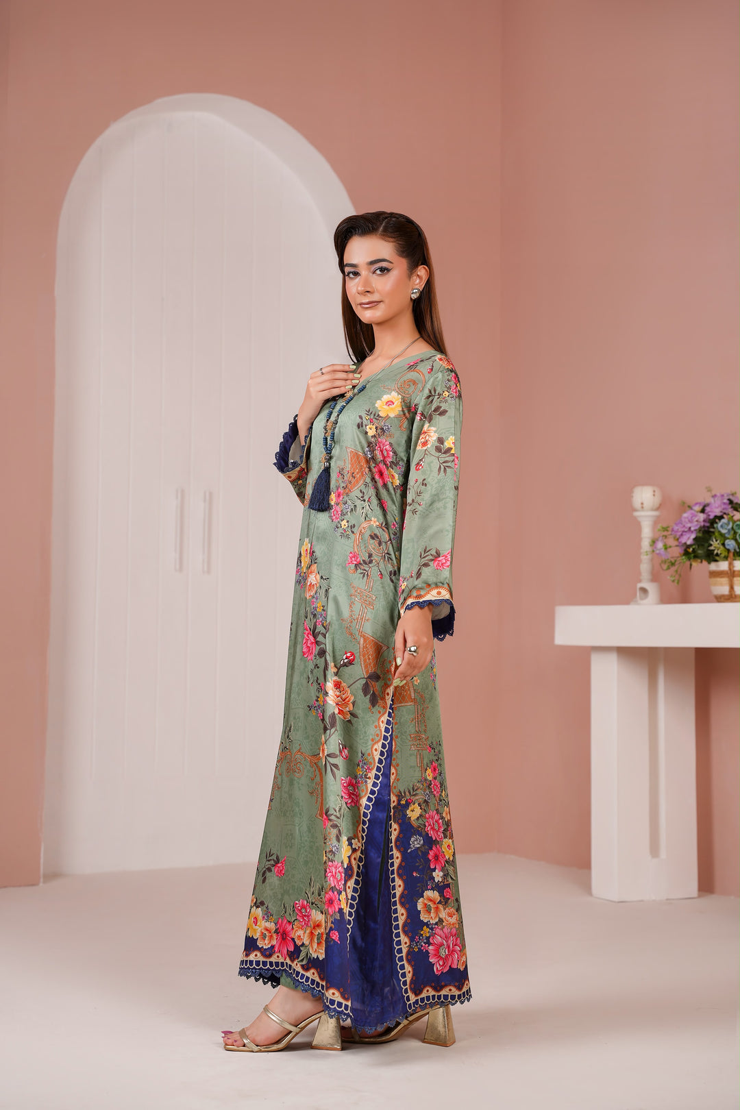 ZS04 - Elegant Silk 2-Piece co-ord Pakistani Suit