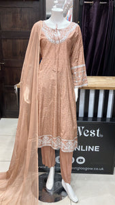 Embroidered linen 3 piece suit 26A