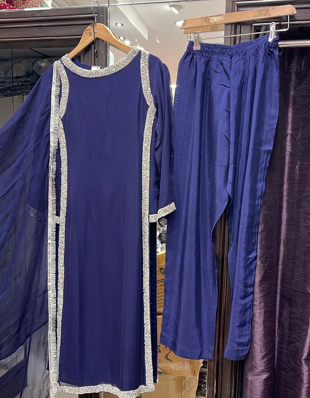 433B - BLUE CHIFFON EMBROIDERED ADDA WORK SUIT