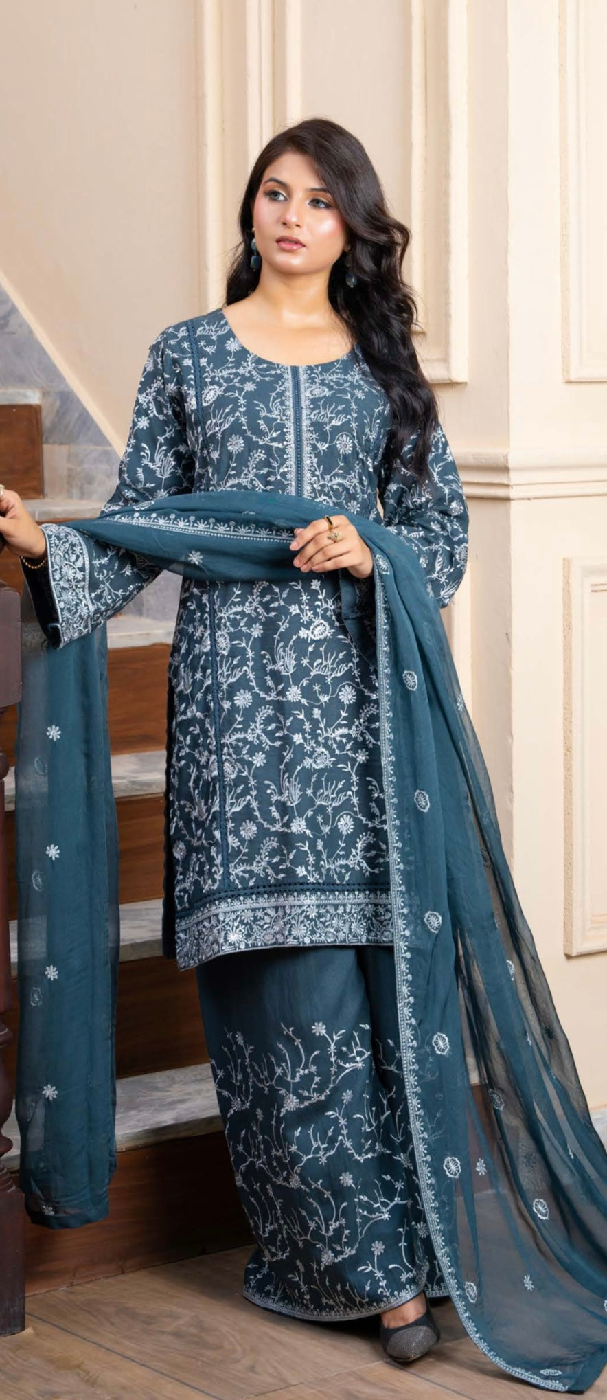 Zk05 - Safoora Embroidered Karandi 3 Piece suit