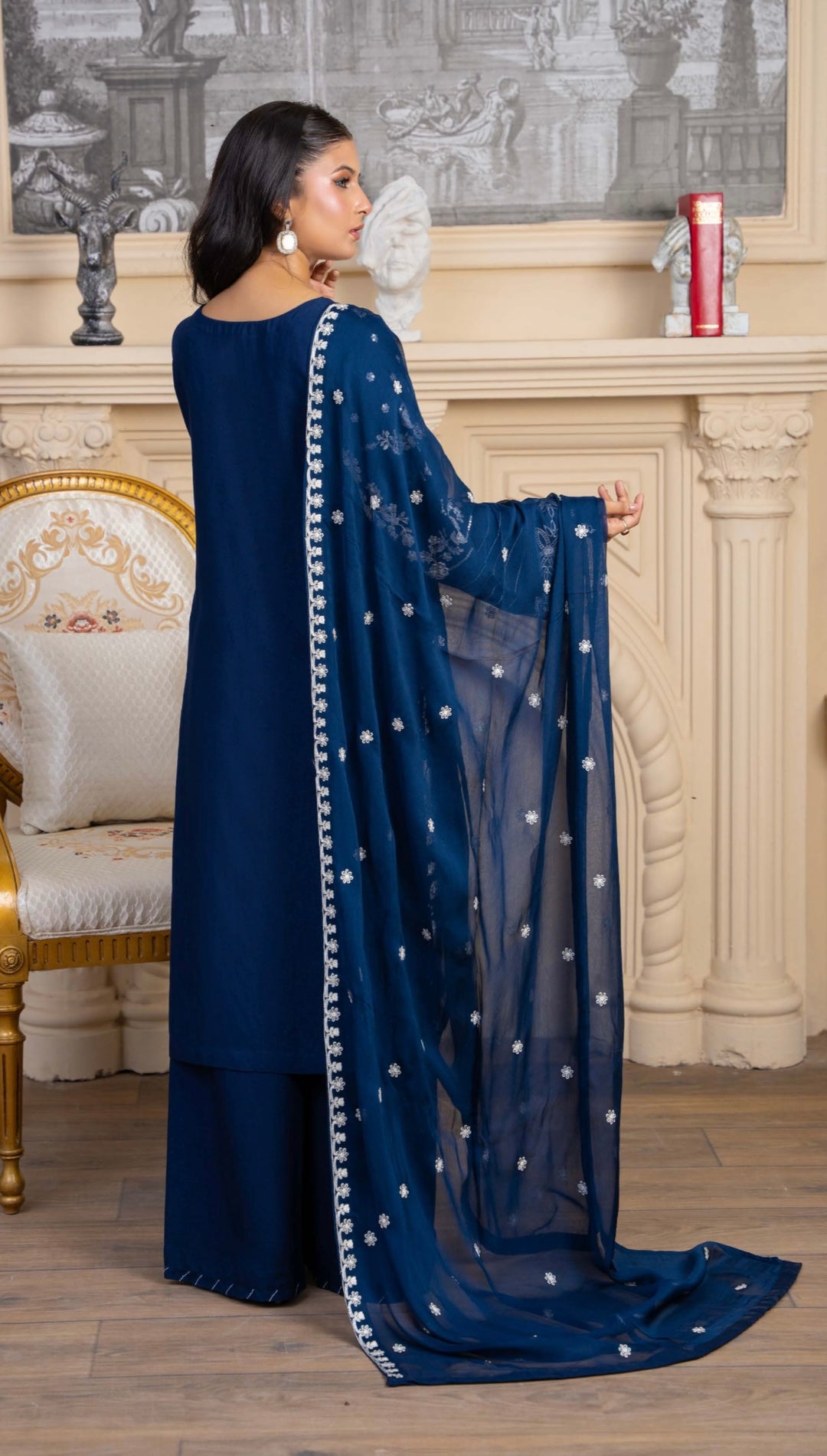 Zk07 - Zara Embroidered Karandi 3 Piece suit