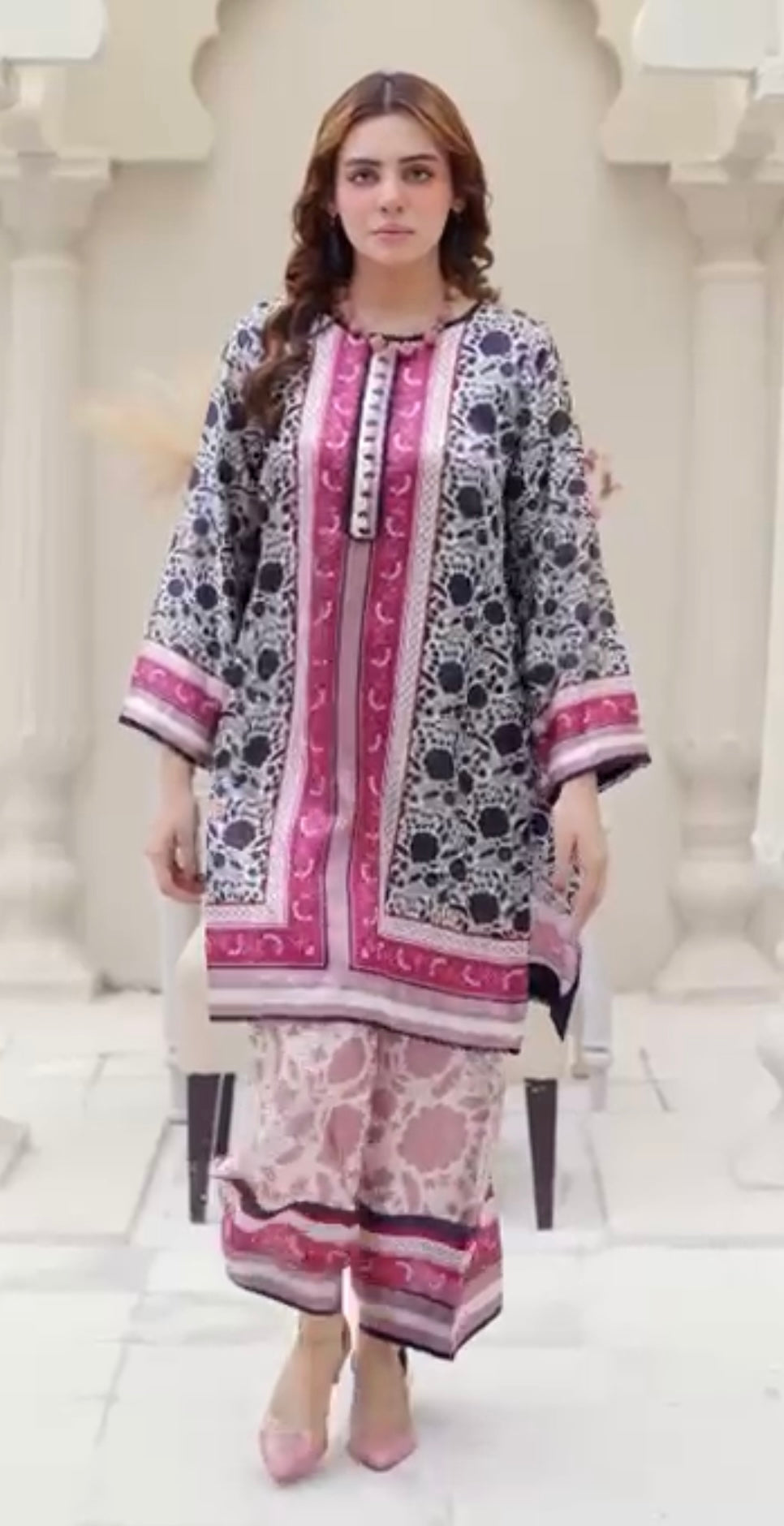 Sh01- SHAMOZ SILK PRINT CO-ORD 2 PIECE SUIT